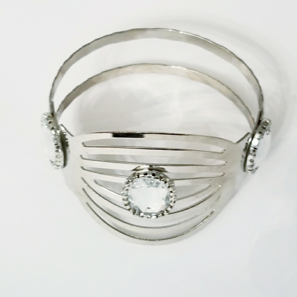 Bangle bracelets - Picture 2 of 2